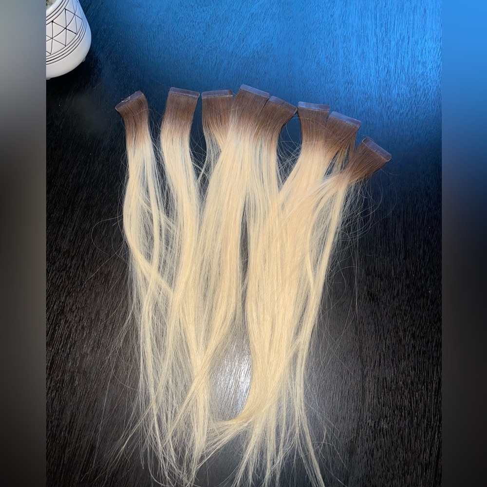 18” JZ Style Tape In Extensions - Picture 2 of 9